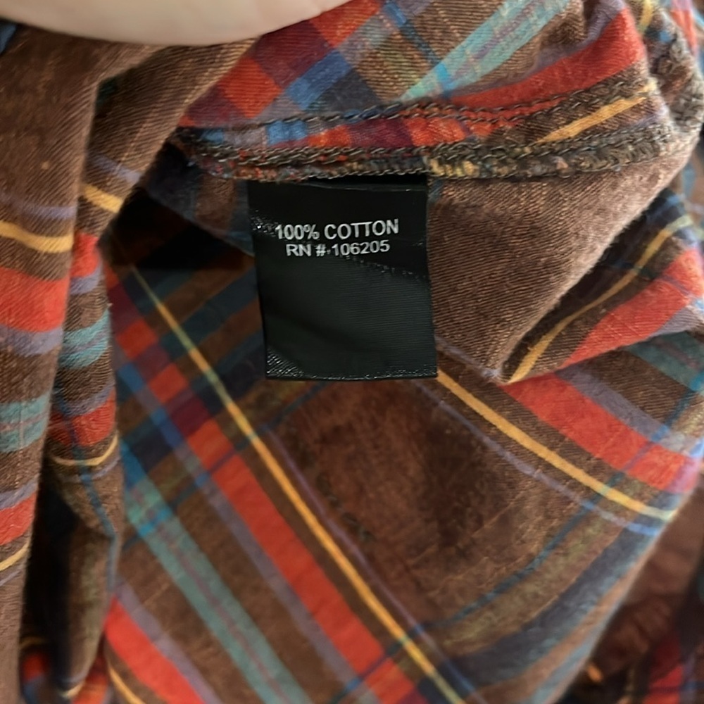 Cino plaid and ruffle button down shirt - Picture 5 of 6